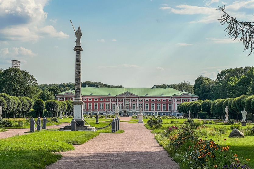 куда сходить в Москве в День семьи, любви и верности: Кусково