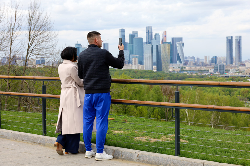 куда сходить с девушкой в москве недорого: Воробьевы горы