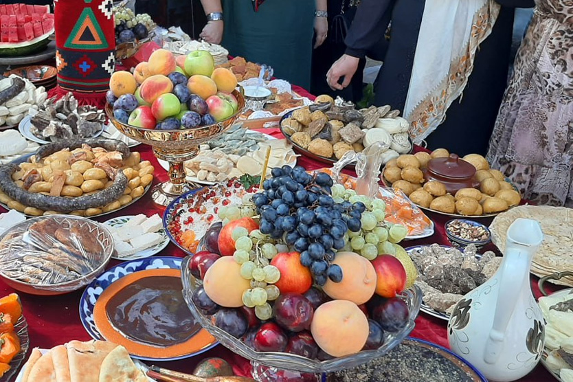 Застолье в Дагестане
