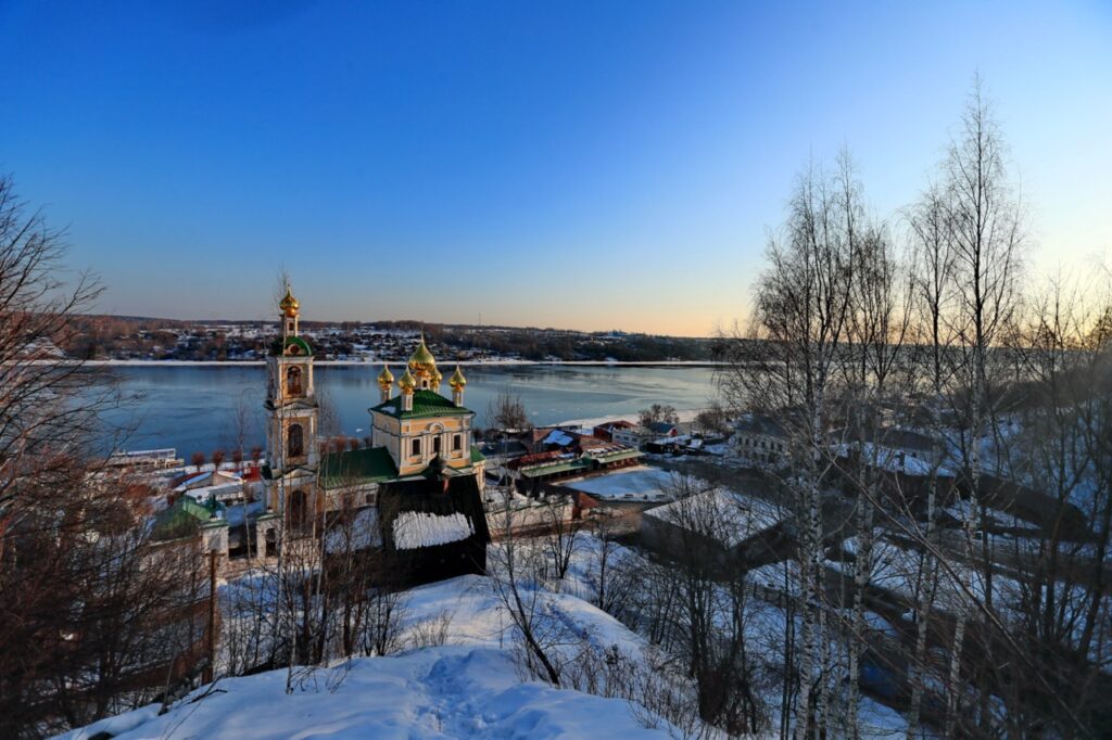 Фото исторические места недалеко от Москвы: Плес в Ивановской области