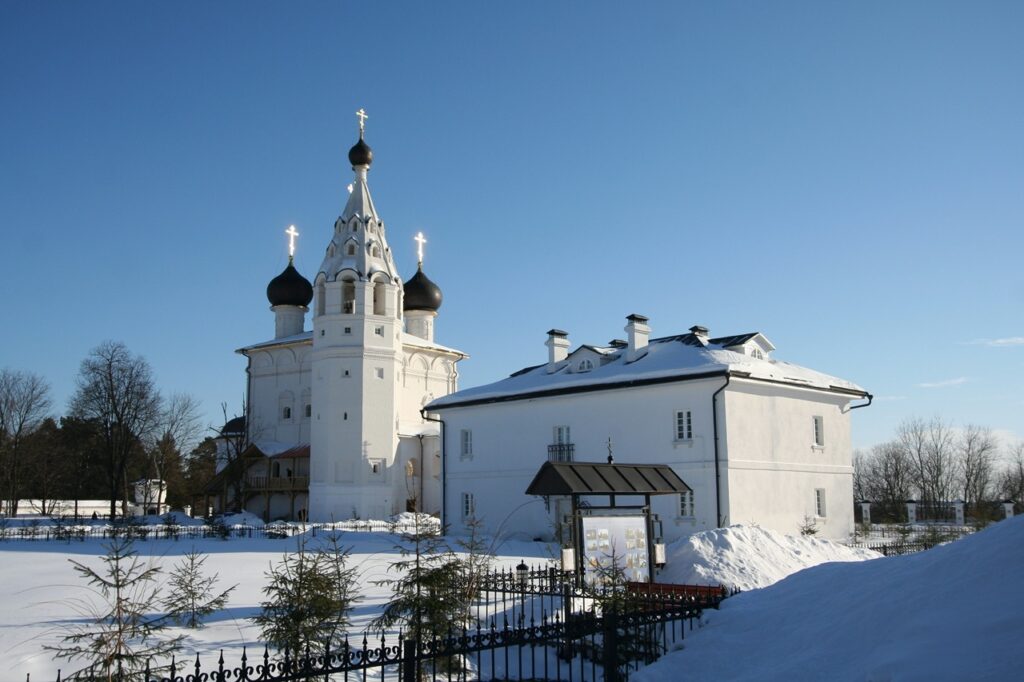 Фото исторические места недалеко от Москвы: Верея в Подмосковье 