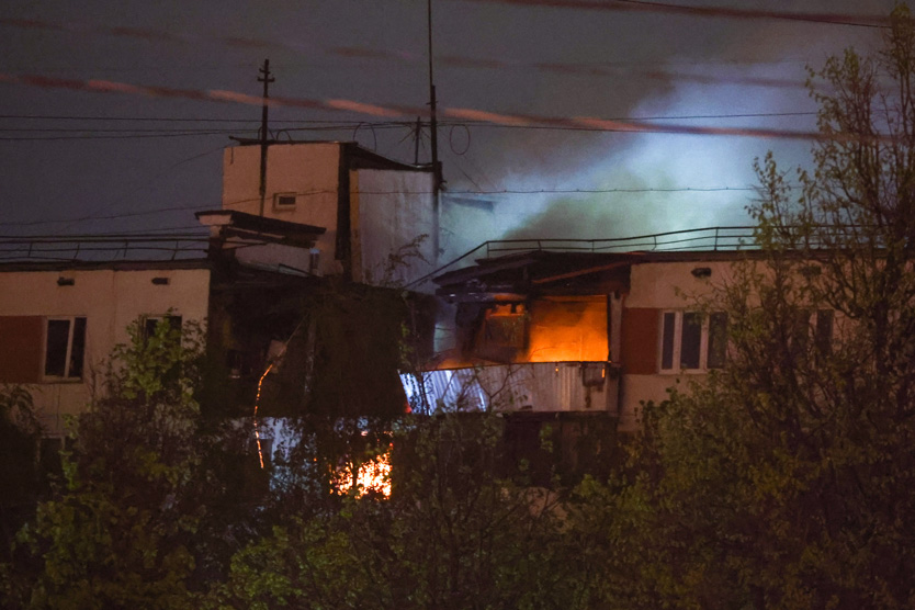 Пожар в жилом доме на улице Генерала Тюленева