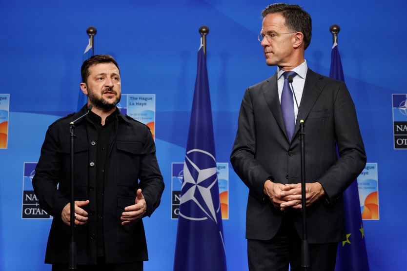 Президент Украины Владимир Зеленский и генеральный секретарь НАТО Марк Рютте