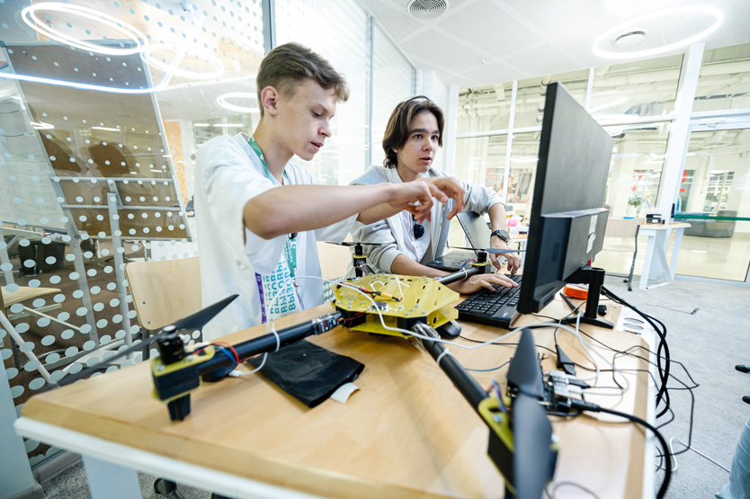 Проект «Искусственный интеллект в навигации дронов»