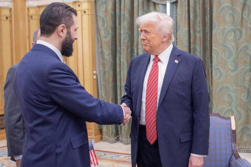 Дональд Трамп и Ахмед аш-Шараа
Фото: Bandar Al-Jaloud / Saudi Royal Court