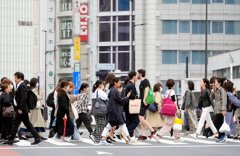 Какие факторы вынуждают Японию внедрять ИИ