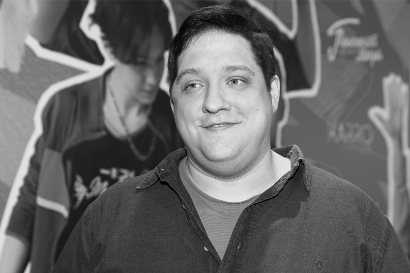 Роман Попов