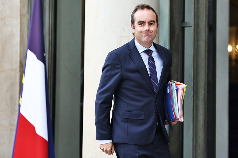 Премьер-министр Франции Себастьян Лекорню