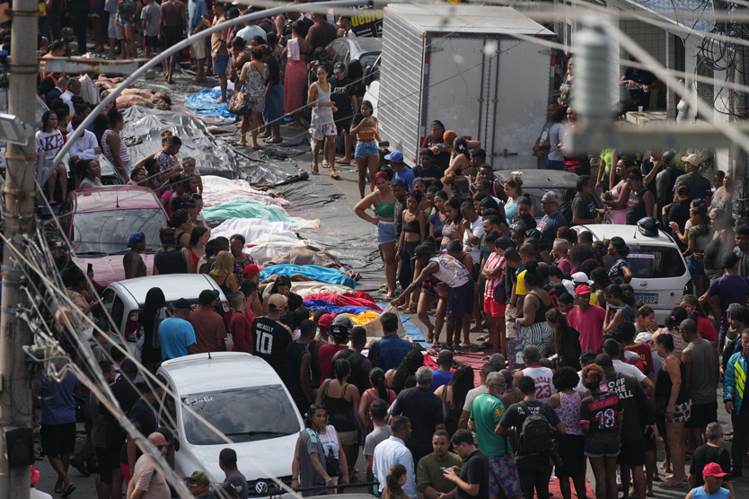 Тела погибших в результате рейда в Рио-де-Жанейро