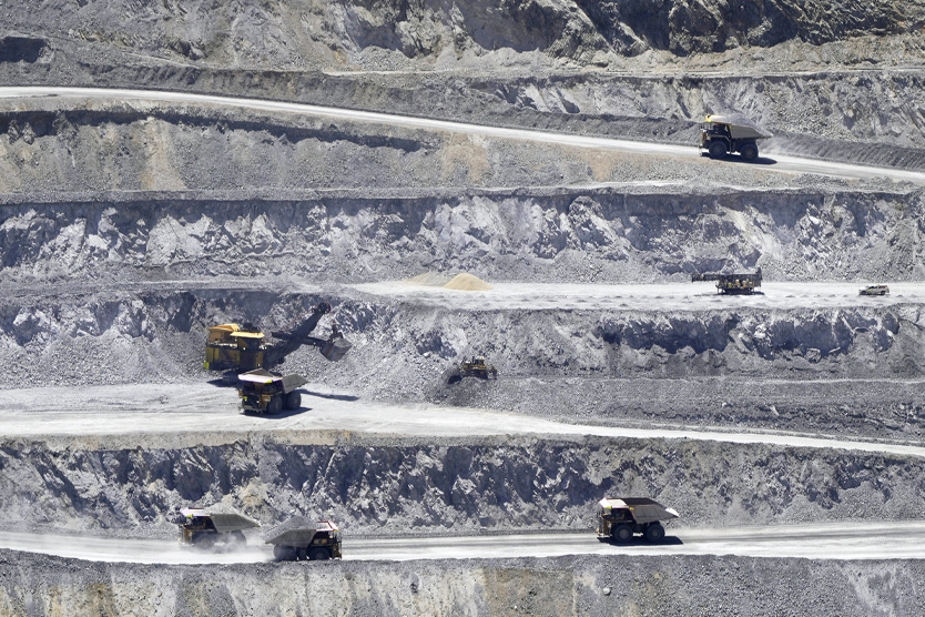 Какие страны получают кредиты от Китая и на что их тратят