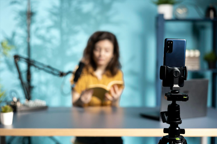 Каким Блогерам