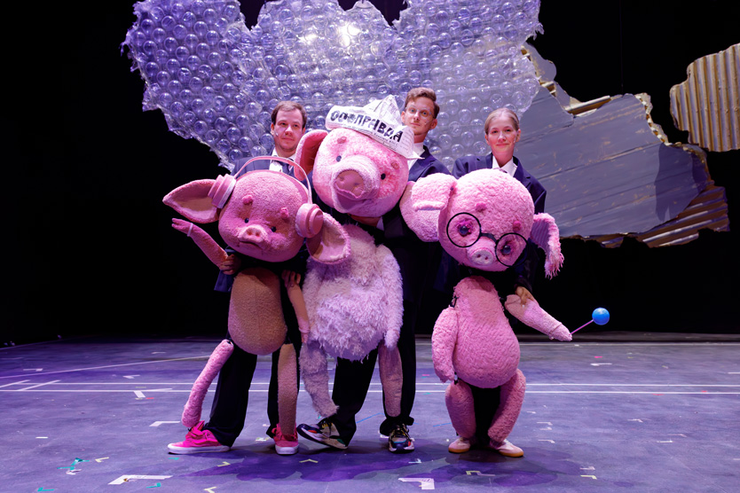 Три поросенка. Ой