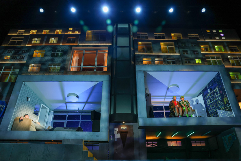 Спектакль «Жил. Был. Дом.»