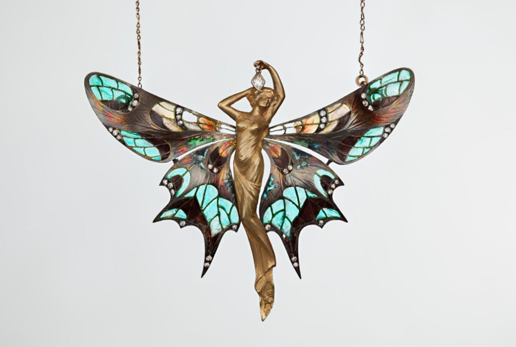 Колье. Выставка ювелирного искусства в ГИМ