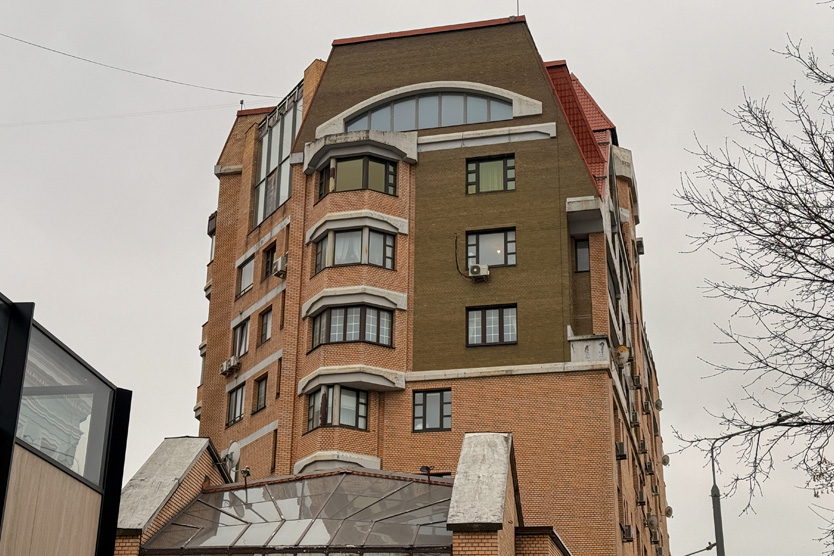 Дом с квартирой Ларисы Долиной