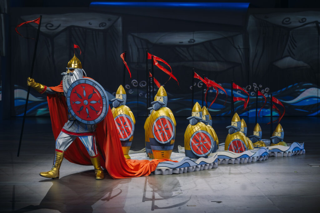 Черномор и 33 богатыря.