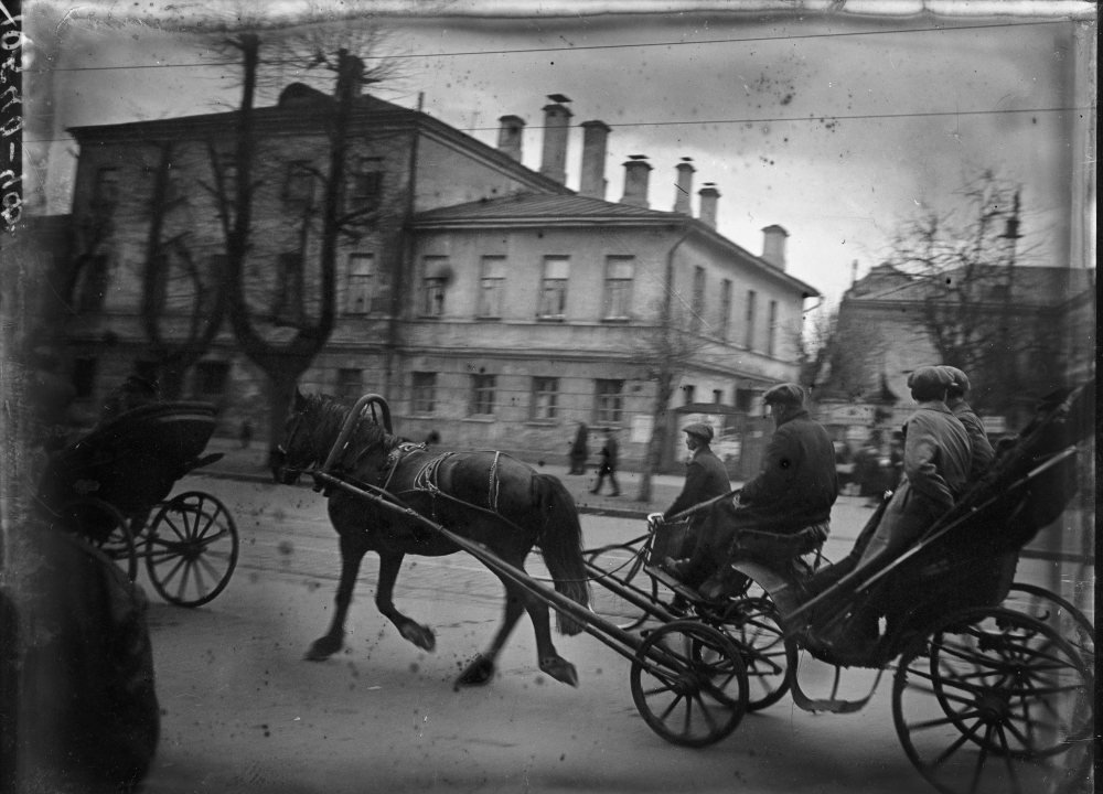 На извозчике г. Москва 1920-е гг