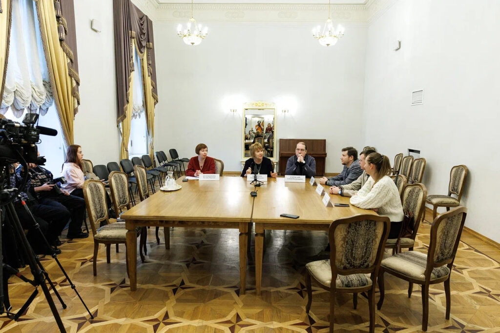 Лаборатория Малого театра «Россия. Время героев. От XX к XXI веку»