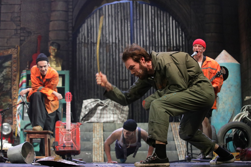 Спектакль «… на Руси … хорошо» в Театре Ермоловой