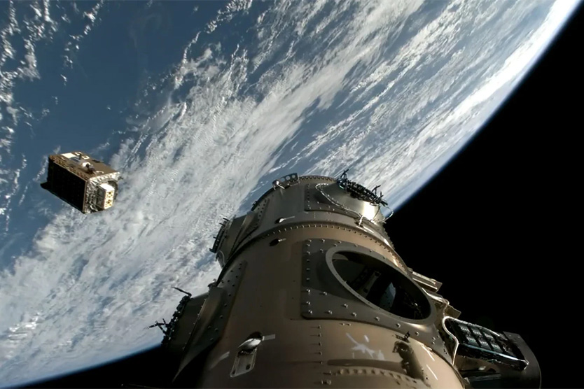 Спутник Starcloud-1 на орбите