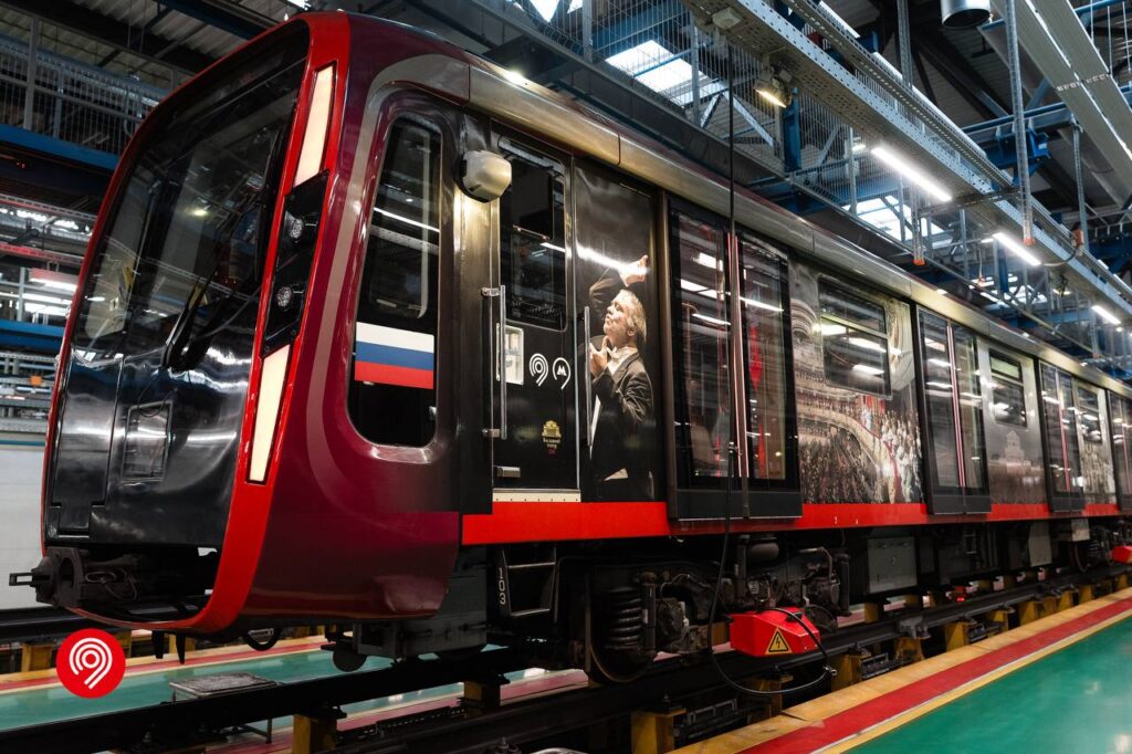 Поезд 250 лет Большому театру