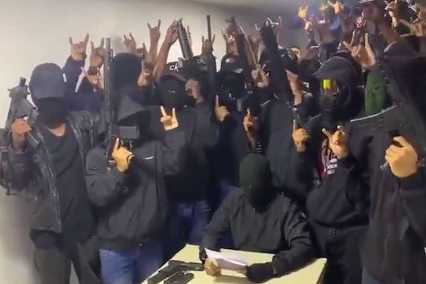 Боевики Los Lobos