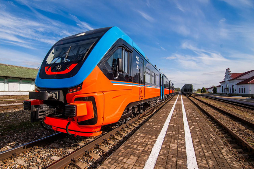 Дизель-поезд РА-3 "Орлан"