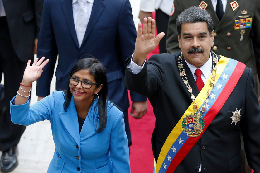 Делси Родригес и Николас Мадуро