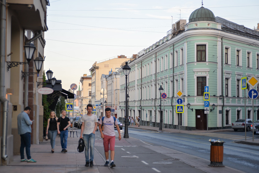 Большая Никитская улица