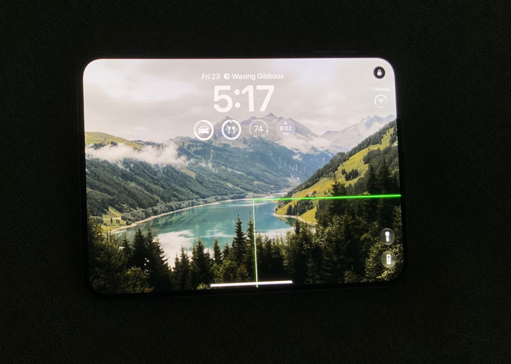 Трещина на экране iPhone Duo